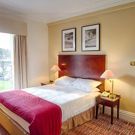Old Swan Hotel 4*
