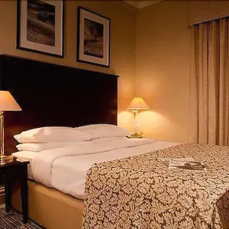 Old Swan Hotel 4*