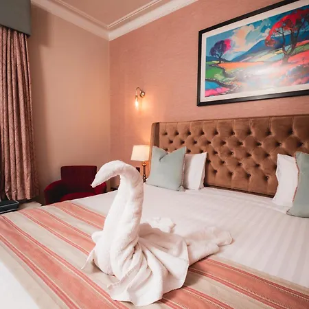 Old Swan 4*