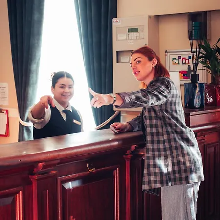 Old Swan Hotell 4*