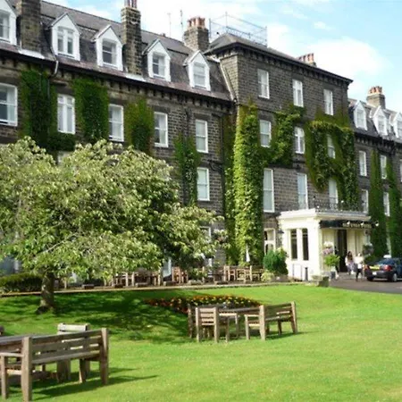 Hotell Old Swan 4*