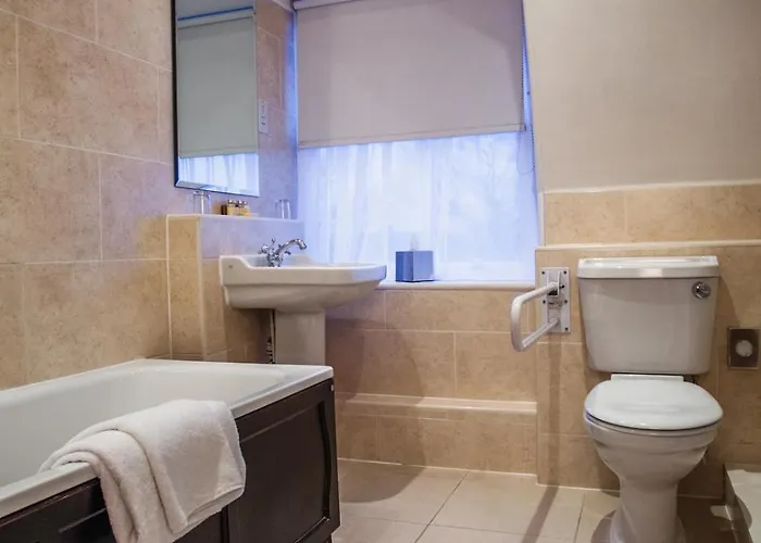 老天鹅酒店 哈罗盖特