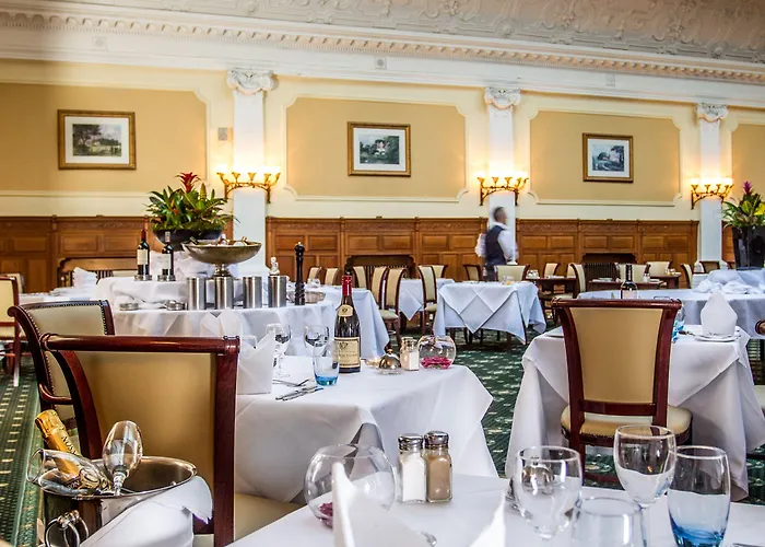 老天鹅酒店 4* 哈罗盖特