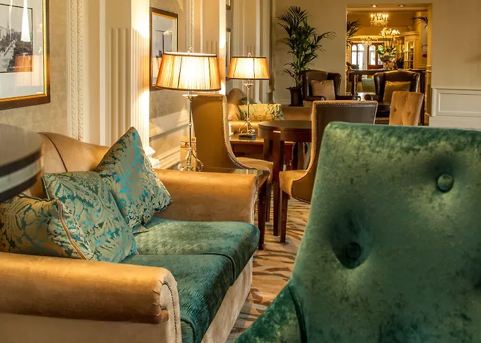 老天鹅酒店 4* 哈罗盖特