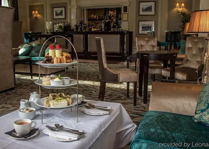 老天鹅酒店 酒店 4*